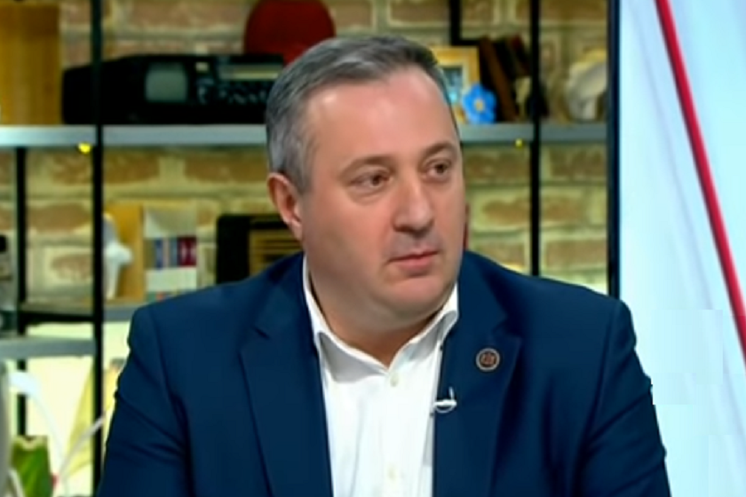 აკაკი ზოიძე