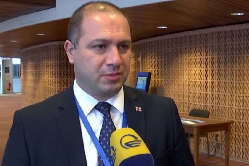 გივი მიქანაძე