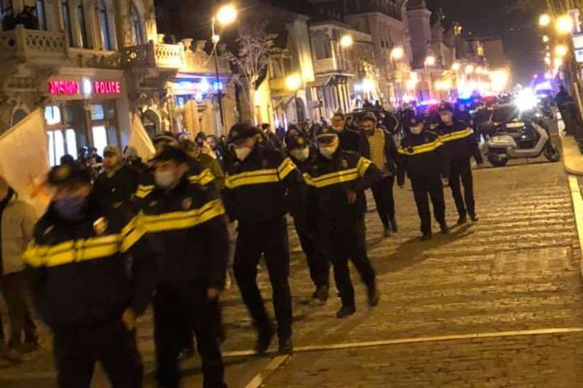 შალვა პაპუაშვილი