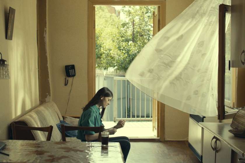 „რას ვხედავთ, როდესაც ცას ვუყურებთ?”