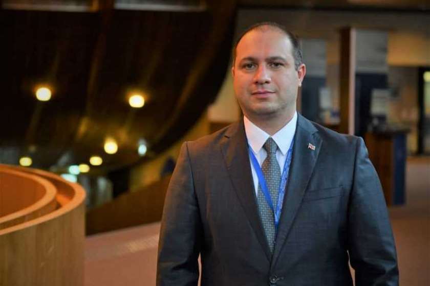 გივი მიქანაძე