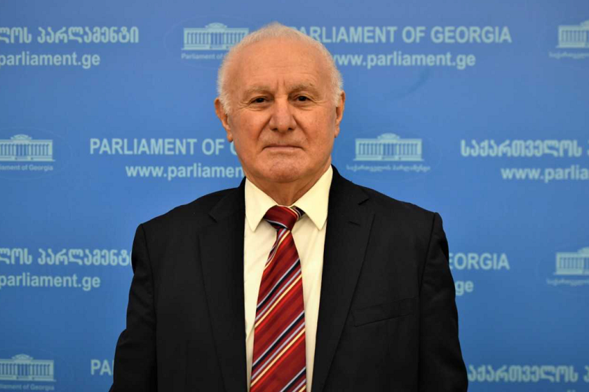 ფრიდონ ინჯია