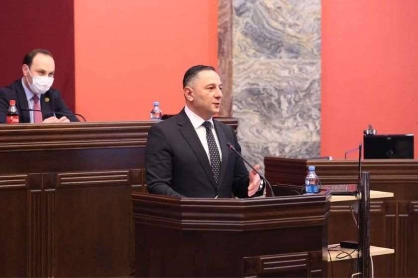 ვახტანგ გომელაური