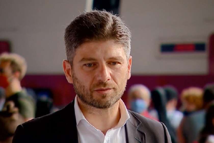 დაჩი ცაგურია
