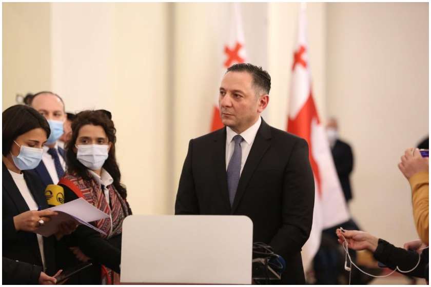 ვახტანგ გომელაური