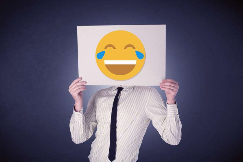 გამოიცანი ცნობილი ადამიანები ემოჯიებით