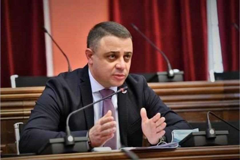 ალუდა ღუდუშაური