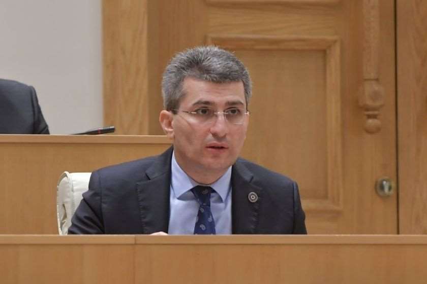 მამუკა მდინარაძე