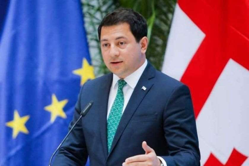 არჩილ თალაკვაძე