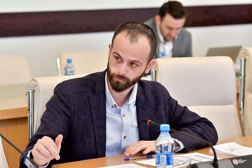 ვახუშტი მენაბდე