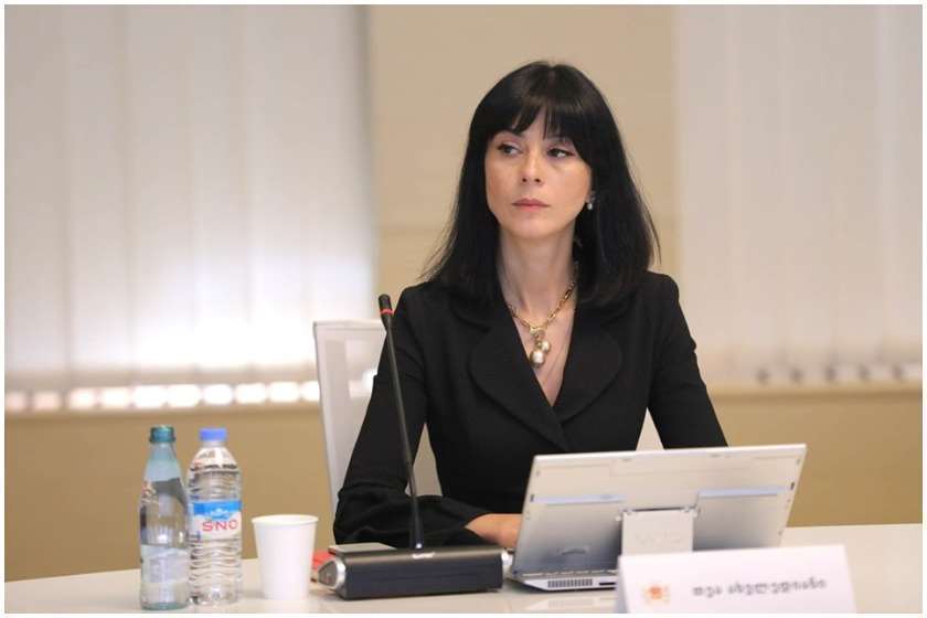 თეა ახვლედიანი