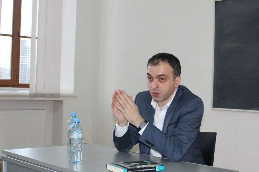 თორნიკე შარაშენიძე