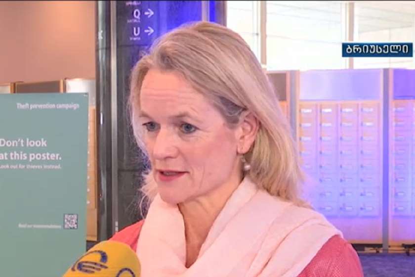 ვიოლა ფონ კრამონი