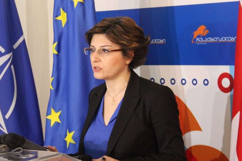 ხათუნა სამნიძე