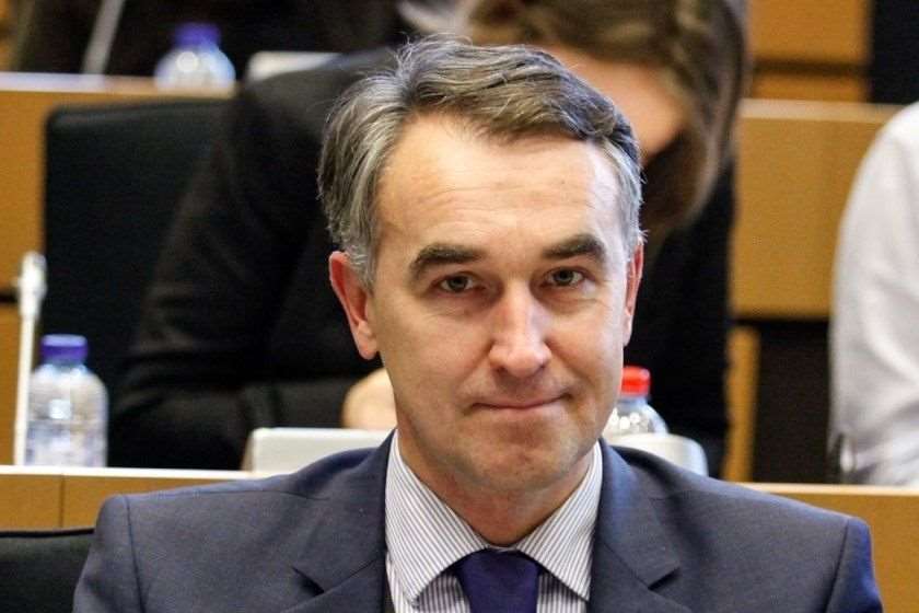 პეტრას აუსტრავიჩიუს