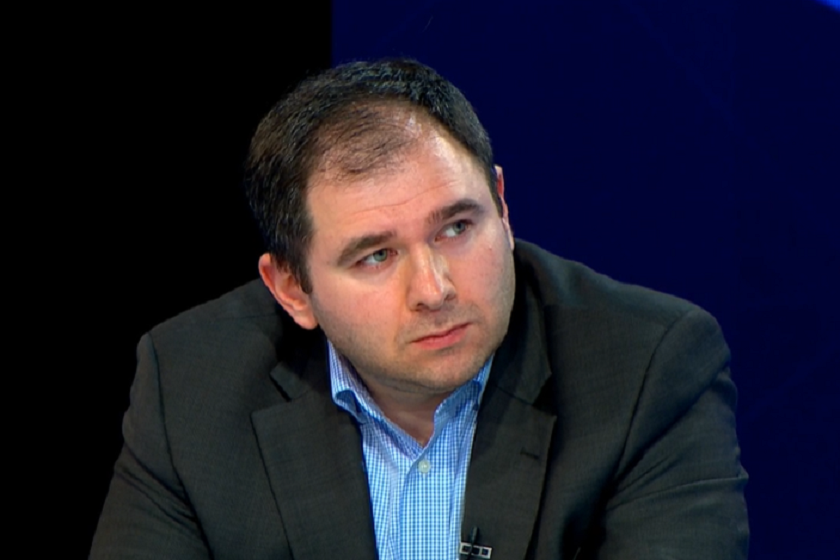 ნიკოლოზ სამხარაძე