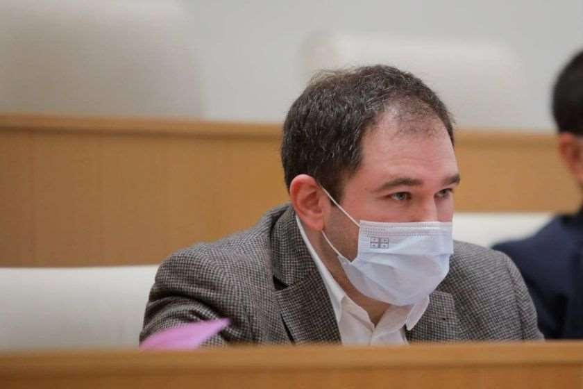 ნიკოლოზ სამხარაძე