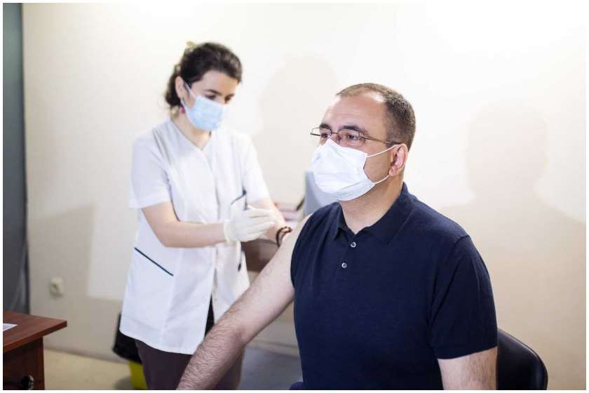 რატი ბრეგაძე