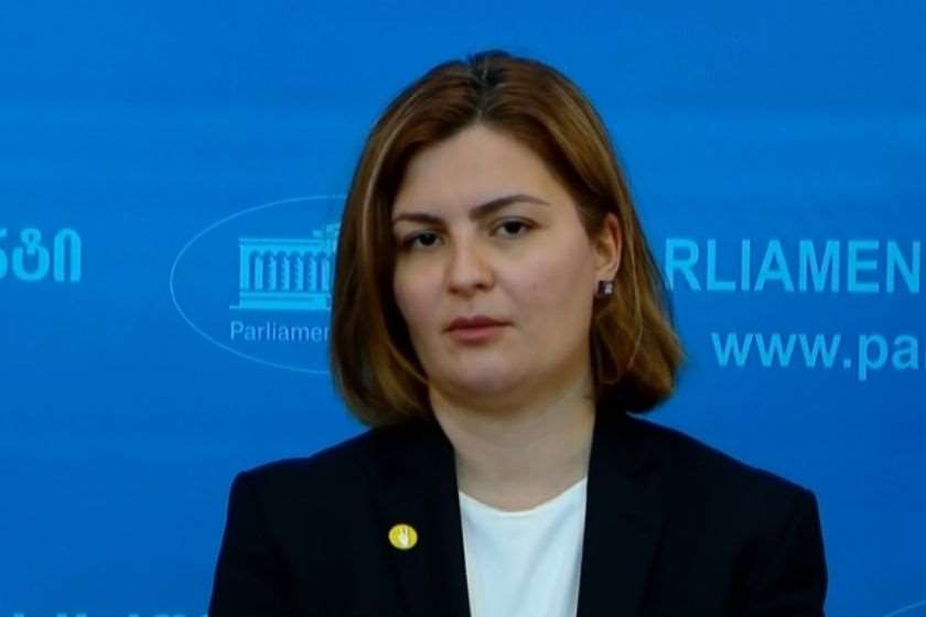 ანა ნაცვლიშვილი