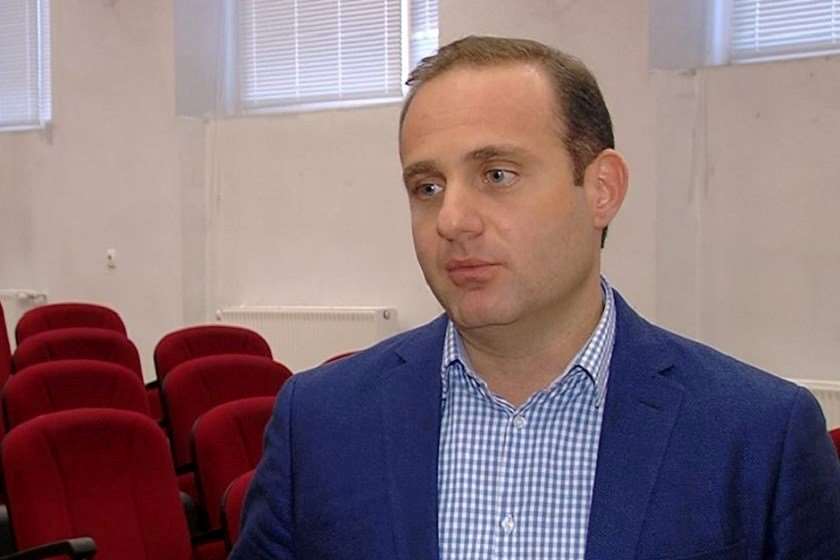 ლევან ვეფხვაძე