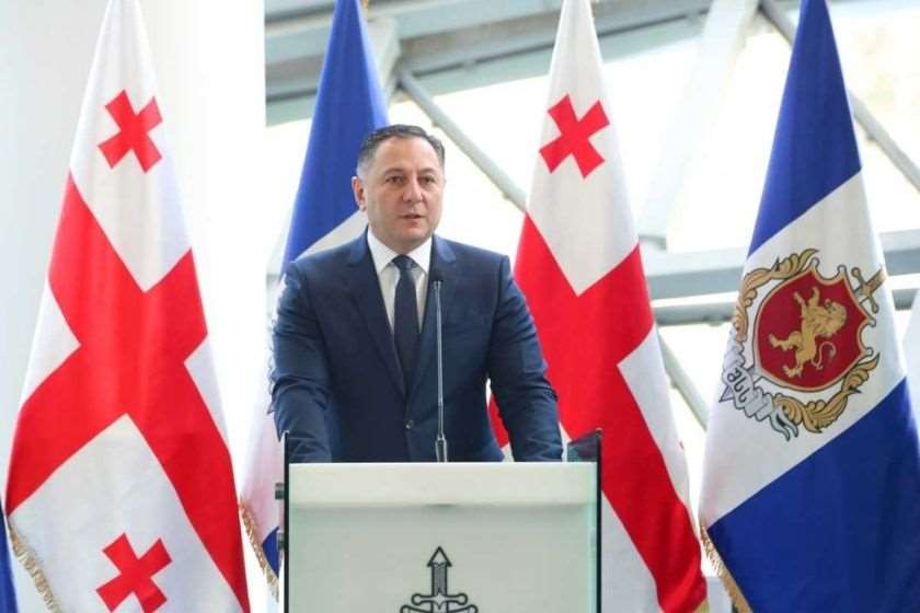 ვახტანგ გომელაური