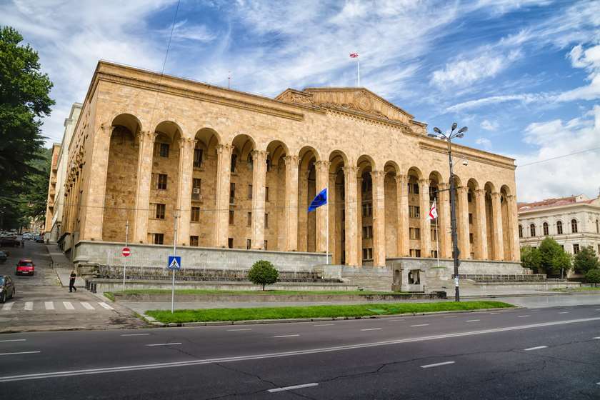 პარლამენტი