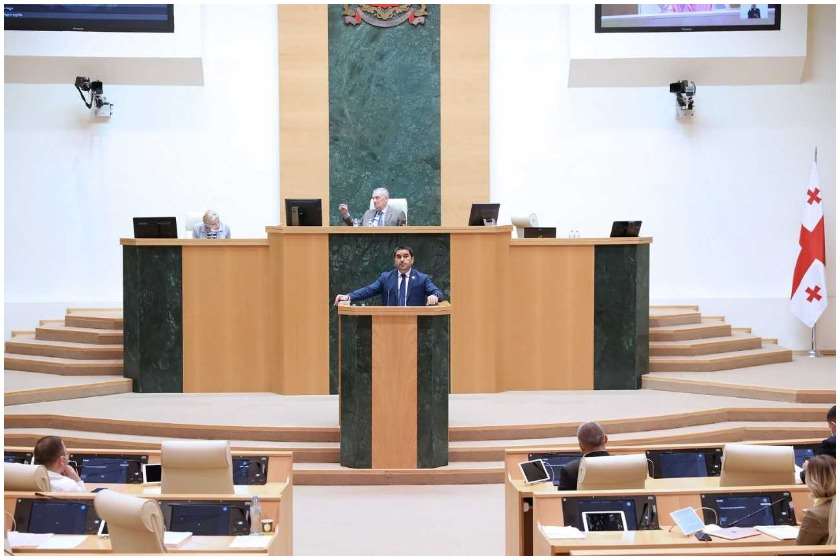 შალვა პაპუაშვილი