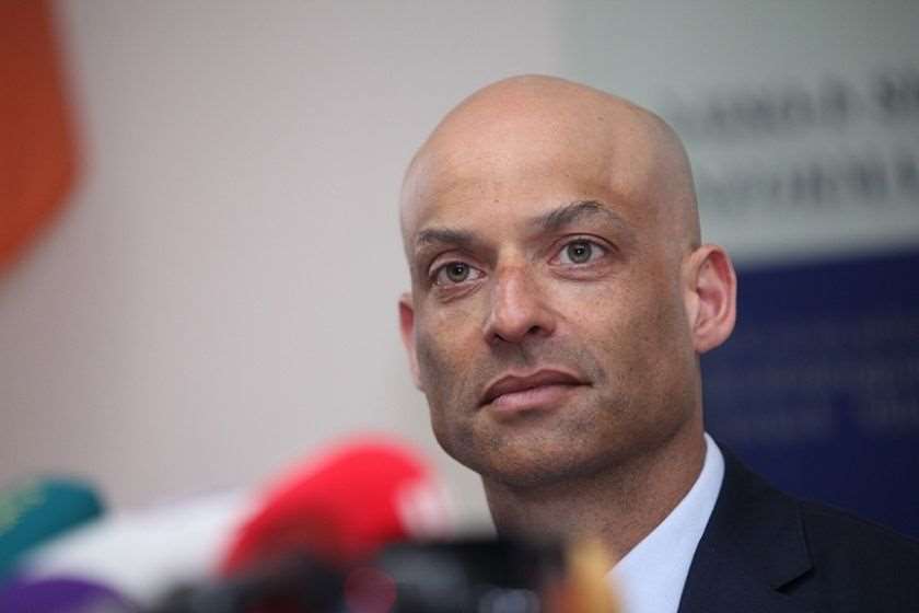 ჯეიმს აპატურაი