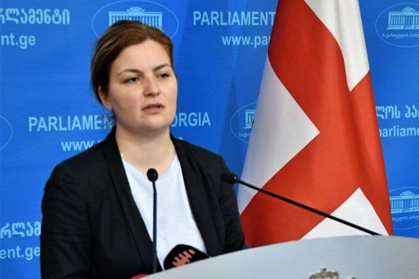 ანა ნაცვლიშვილი