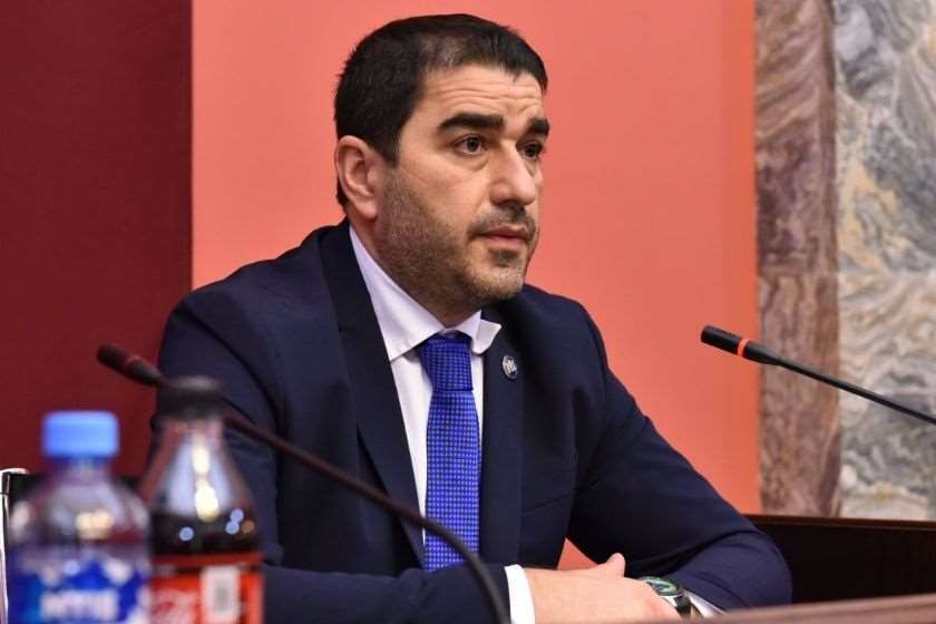 შალვა პაპუაშვილი