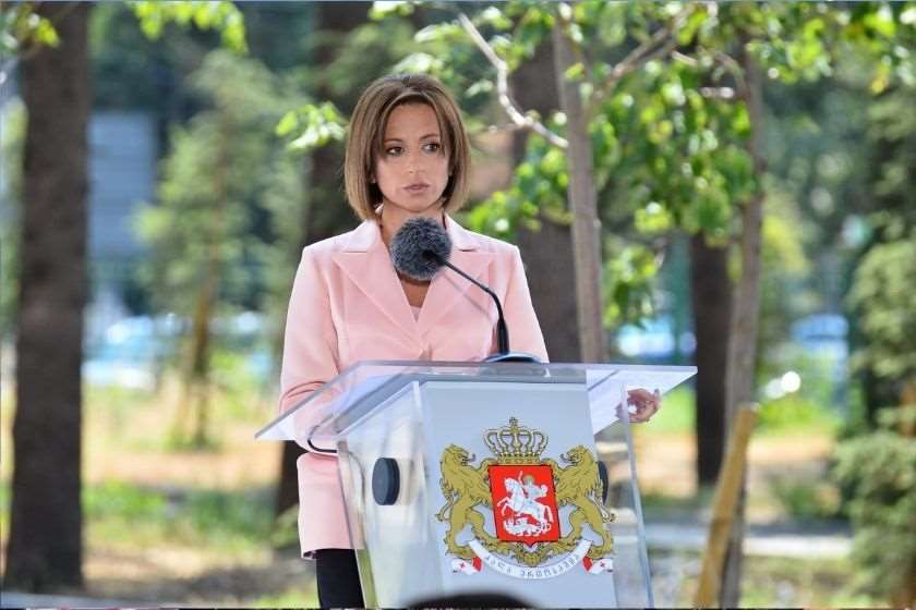 ეკატერინე ტიკარაძე