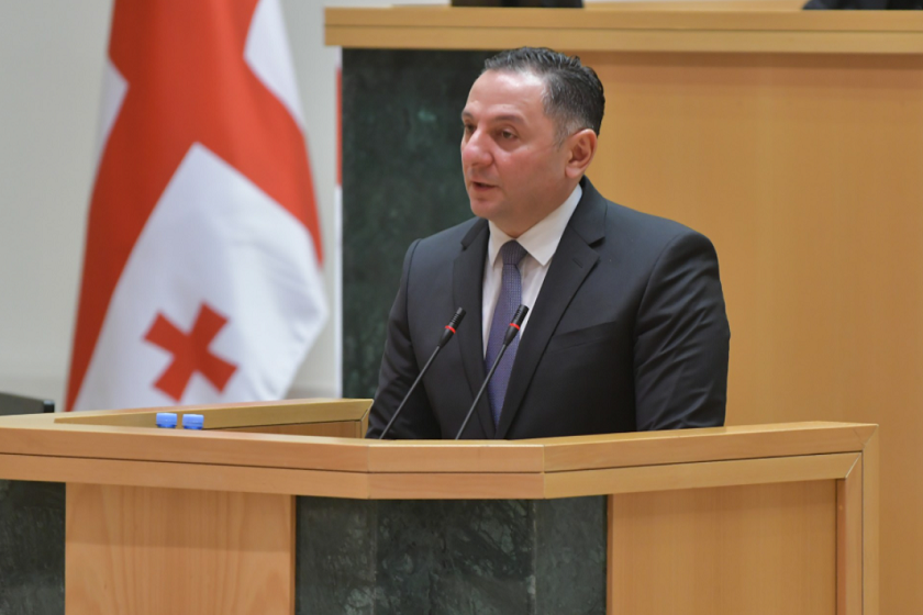 ვახტანგ გომელაური