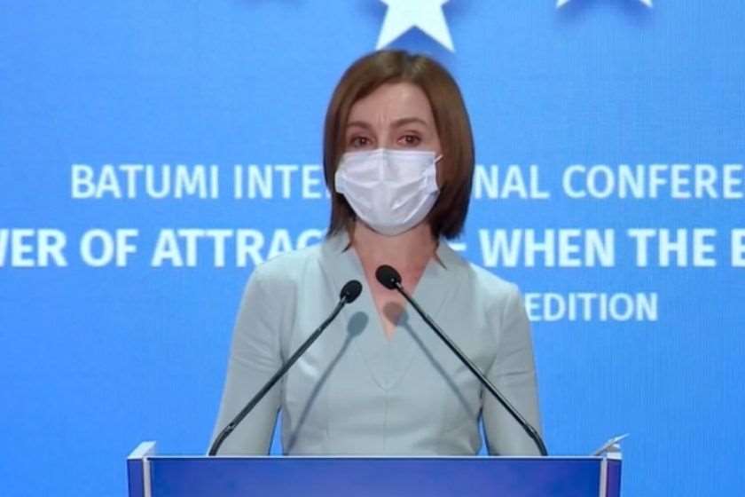 მაია სანდუ