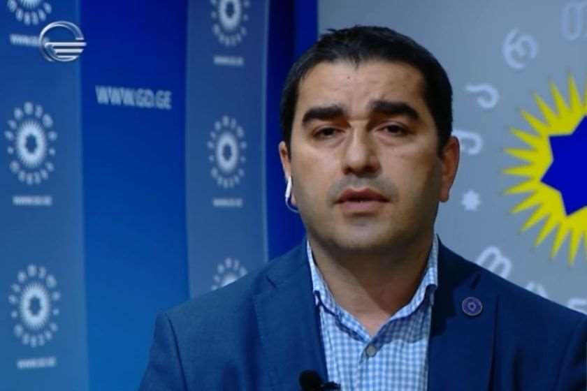 შალვა პაპუაშვილი