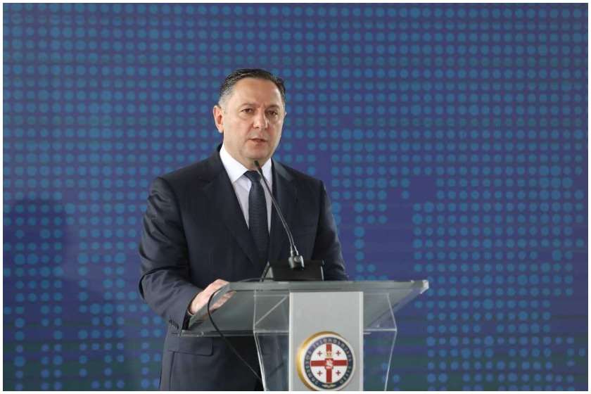 ვახტანგ გომელაური