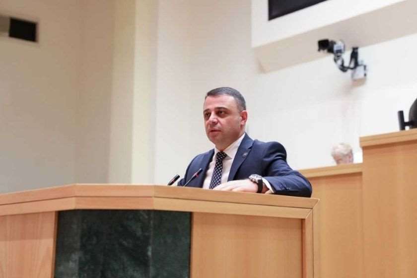 ალუდა ღუდუშაური