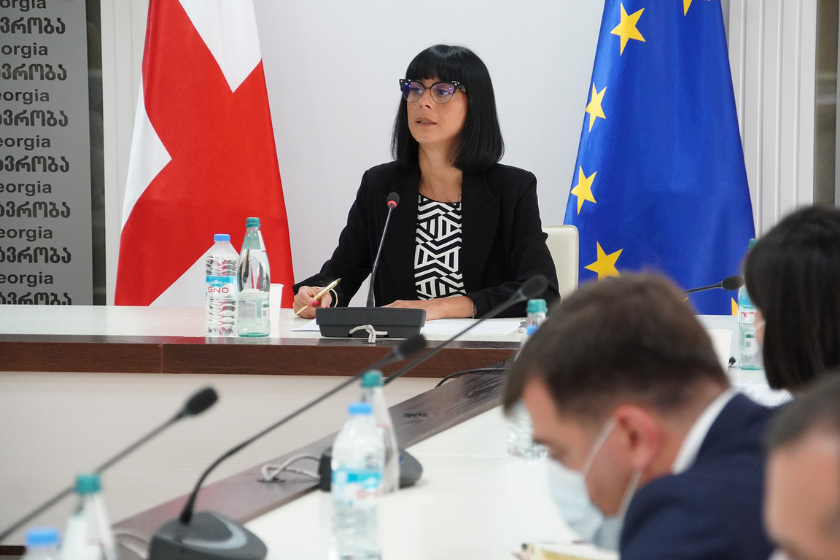 თეა ახვლედიანი