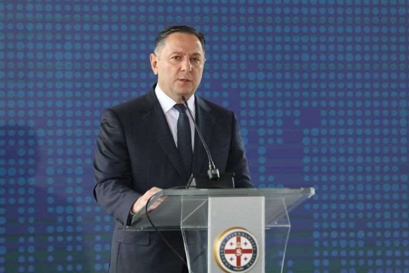 ვახტანგ გომელაური