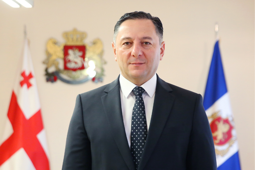 ვახტანგ გომელაური