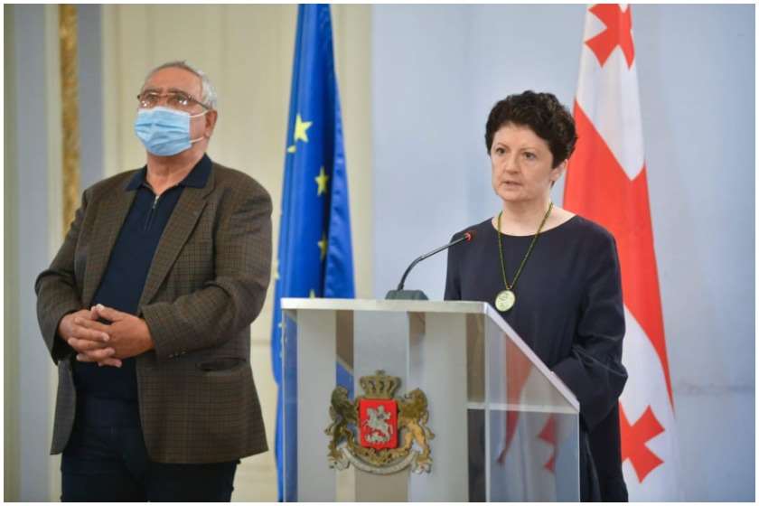 ტარიელ კიპაროიძე
თეა წულუკიანი