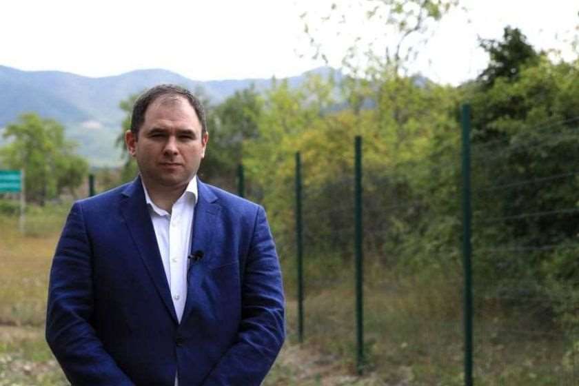 ნიკოლოზ სამხარაძე