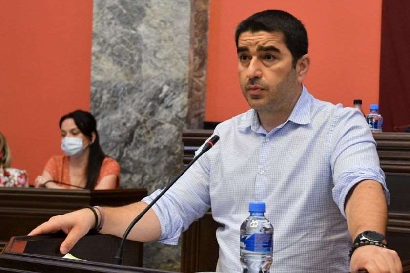 შალვა პაპუაშვილი