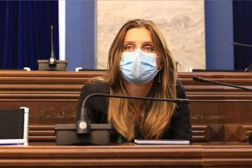 თეონა აქუბარდია