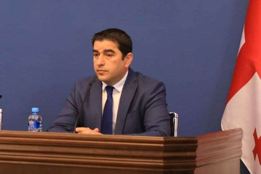 შალვა პაპუაშვილი