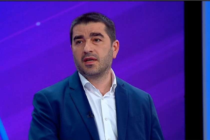 შალვა პაპუაშვილი