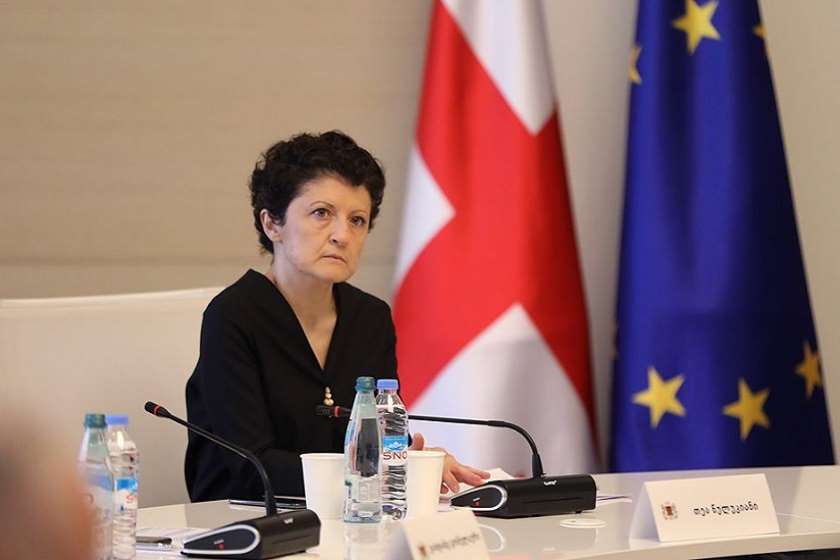 თეა წულუკიანი