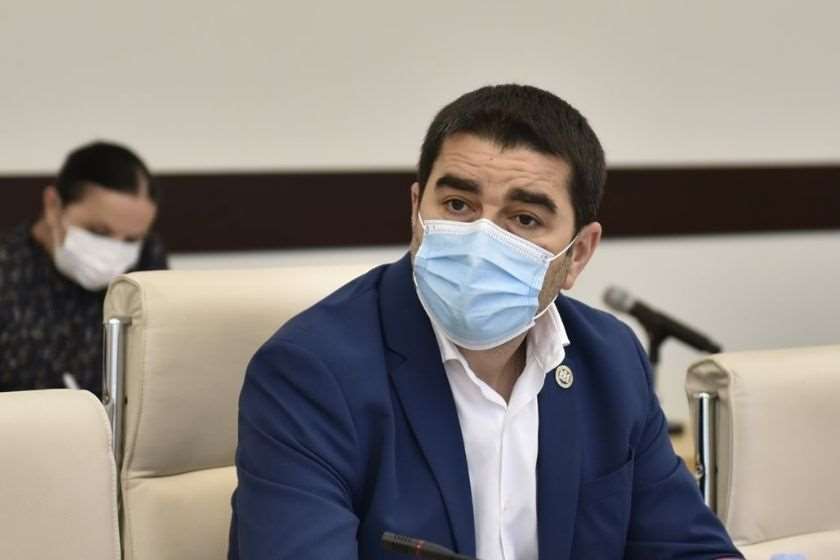შალვა პაპუაშვილი