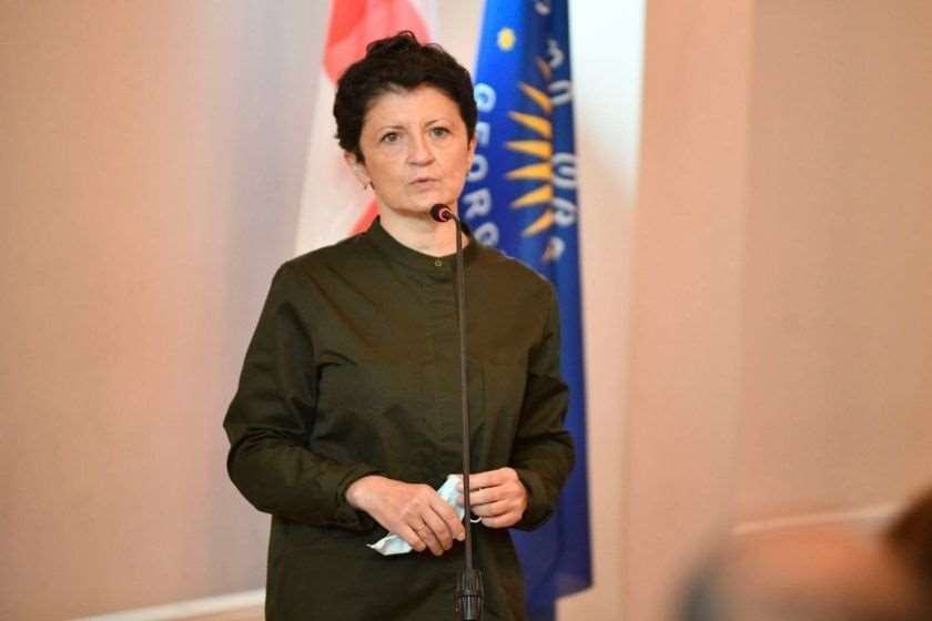 თეა წულუკიანი