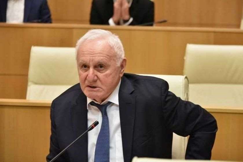 ფრიდონ ინჯია