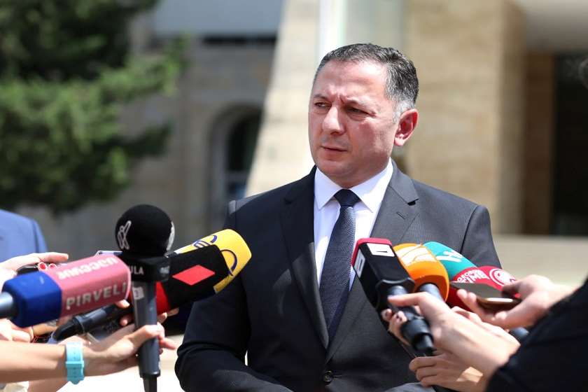 ვახტანგ გომელაური